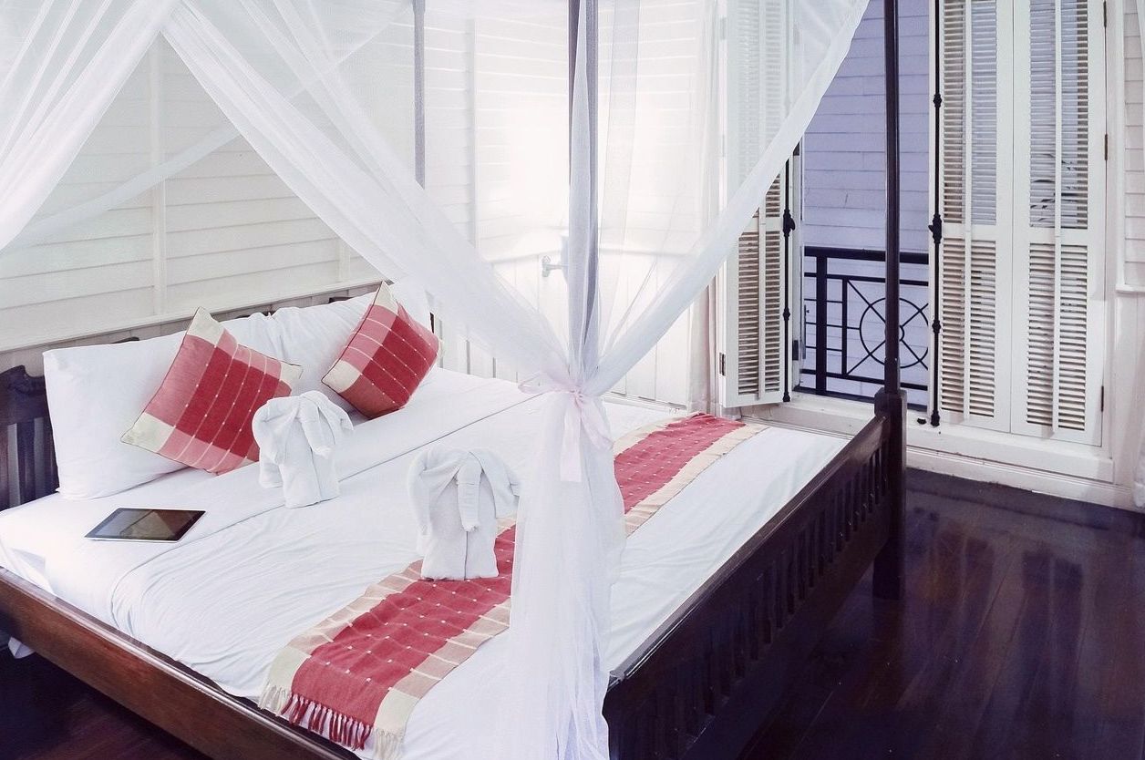 Marcus Hale, penthouse butler lead at Offervoyager
